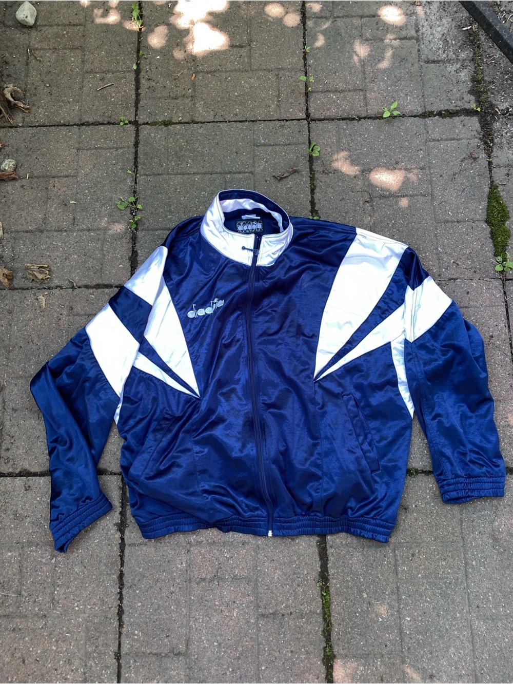 Diadora Navy and White Retro Windbreaker Jacket